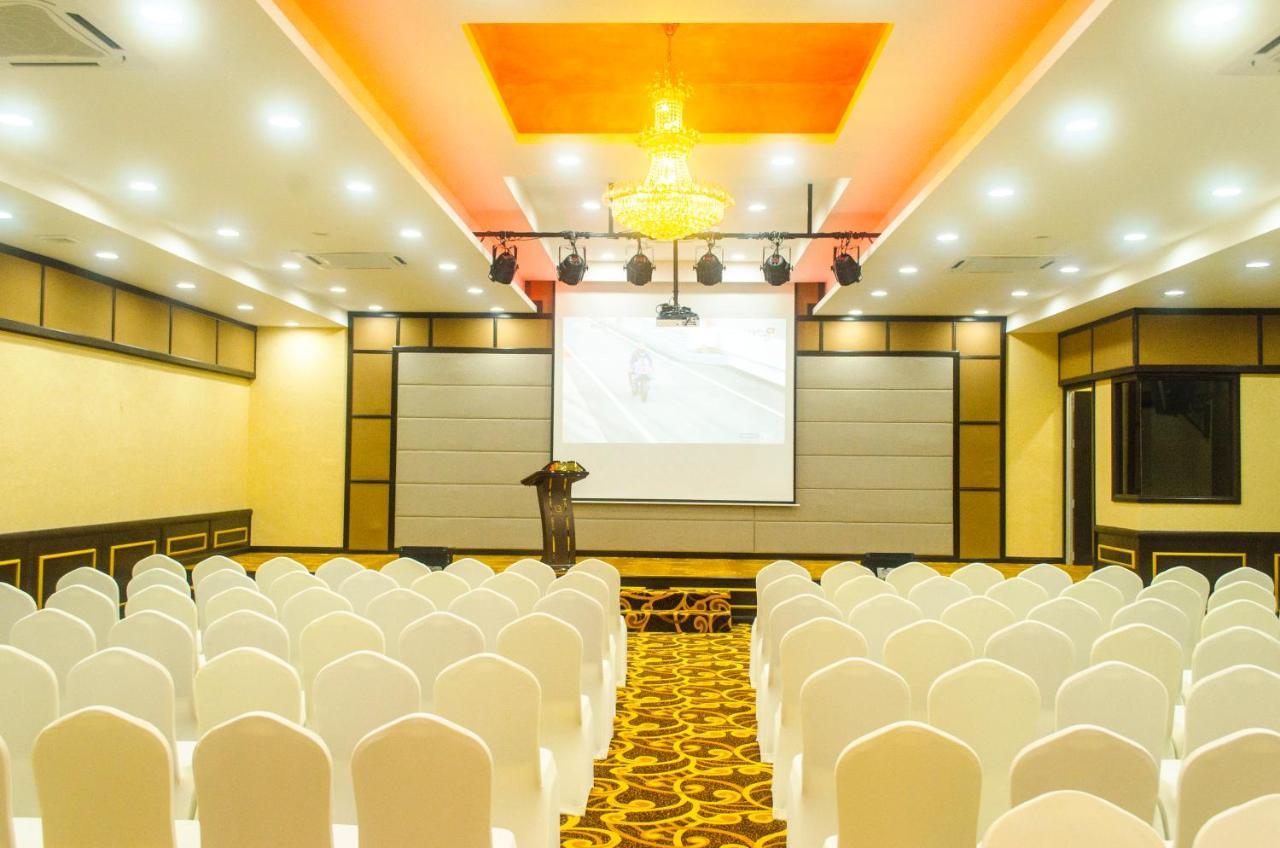 U3 Hotel Subang Jaya Exterior foto